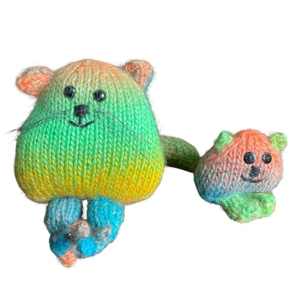 Handmade Cats‎ Rainbow Kitty Gift for Cat Lovers Stuffed Animals Knitted Toys